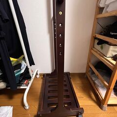 「三国ヶ丘・ユカワ家具購入／木製キャスター付きハンガーラック」の画像