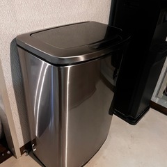 【7/27まで】ジャンク品　EKO センサーゴミ箱　47リットル　　