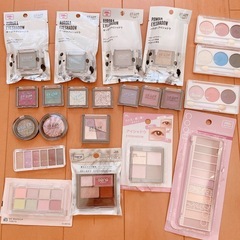 コスメ まとめ売り プチプラ アイシャドウなど メイク用品の画像