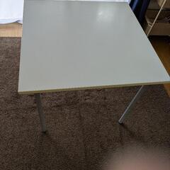 ミーティングテーブル　 (ホワイト)
幅80cm✕奥行80cm✕高さ70cm
PLUS JOIFA331 AS-080Tの画像