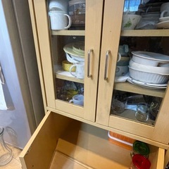 8月8日14時のお取引限定 ジャンク食器棚の画像
