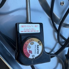 SANYO HPS-SW4E2 収納ボルダー付き　ホットプレートの画像
