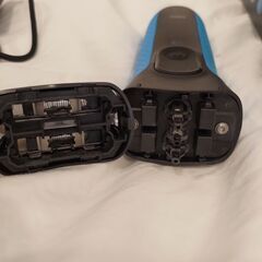 ブラウン シリーズ3 メンズシェーバー 3枚刃 お風呂剃り可 3040sの画像