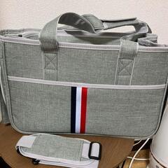 「美品」ペットキャリーバック　犬猫うさぎ　ショルダー付きの画像