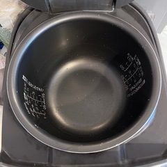 象印　2013年製　炊飯器の画像