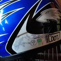 キッズ用ヘルメットフルフェイスの画像