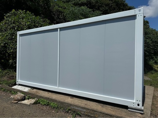 福岡市内展示物あり、見学可能プレハブハウス3×6 物置きコンテナハウス