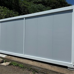 福岡市内展示物あり、見学可能　プレハブハウス3×6 物置きコンテナハウスガレージの画像