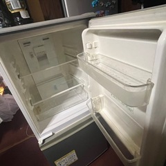 シャープ冷蔵庫137Lの画像
