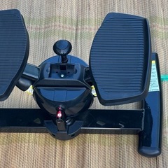 健康器具　3点セット　ぶら下がり健康器具　ツイストエアロステッパー　腹筋マシンの画像
