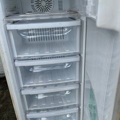 配達可🚚冷凍庫 動作良好 の画像