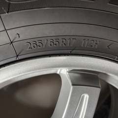 265/65-17  23年　タイヤ　ホイールセット　TOYOの画像