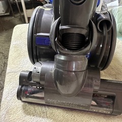 ダイソンサイクロン掃除機DC26の画像