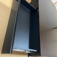 リビングテーブルの画像