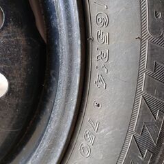 (ご商談中です)スタッドレスタイヤ ブリザック 155/65 R14の画像