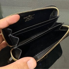 Salvatore Ferragamoサルヴァトーレフェラガモ　DP-22O018ダブルガンチーニカードコインケースの画像