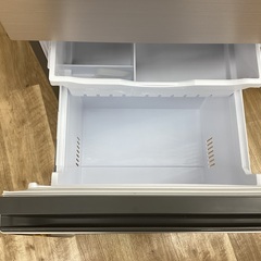 【安心保証付き】HITACHI　3ﾄﾞｱ冷蔵庫　R-V32RV の画像