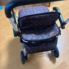 シルバーカーの画像