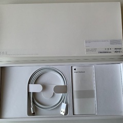 準新品 Apple Magic Keyboard MLA22J/Aの画像