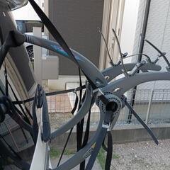 自転車2台乗せれるキャリアの画像