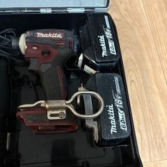 マキタインパクトドライバー18V
の画像