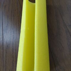 黄色クッション・緩衝材の画像