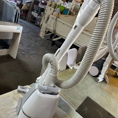 日立CV-VF70-W 紙パック式掃除機 ホワイト [紙パック式] の画像