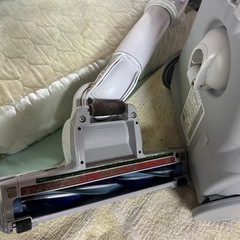 日立CV-VF70-W 紙パック式掃除機 ホワイト [紙パック式] の画像