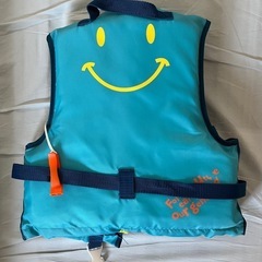 ライフジャケット　
安全　海　の画像