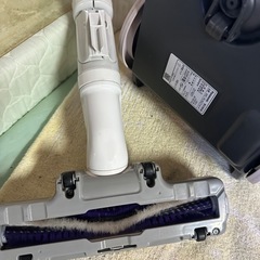 パナソニック 紙パック式掃除機 エアロノズル 軽量 本体2.7kg ピンクシャンパン MC-PK21A-Pの画像