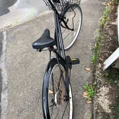 リサイクルショップどりーむ鹿大前店　No.309　エコチャリ番号21769A　27インチ　ブラック　カゴ付き♪　ライト無し　ギア無しの画像