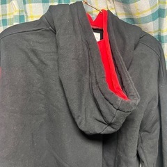 【yuliayefimtchuk】【USED】propagandaパーカーの画像