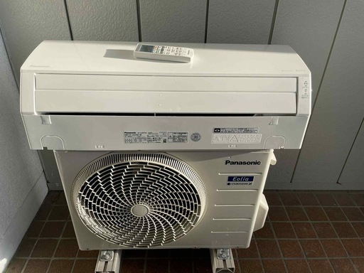 Panasonicエアコン CS—J223D-W 2023年製 おもに6畳用 (はる) 東