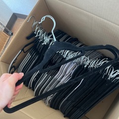ハンガー約70本の画像