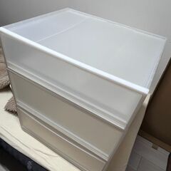 中古　無印　衣装ケース三セットの画像