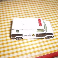 メーカー不明　NO1501　POLICE　ミニカーの画像