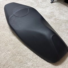 HONDA ホンダ ADV160 KF54 純正シートの画像