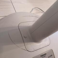 無料☆ 動作確認済  東芝扇風機 ベージュ  の画像