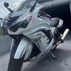ZZR1400 ZX14Rカスタム　車検有りの画像