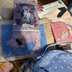猫グッズいろいろの画像