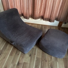 ニトリ　リラックスローソファー　ソファ　オットマンの画像