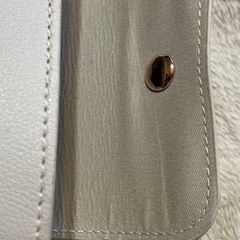 小さなカバン バッグ 白の画像