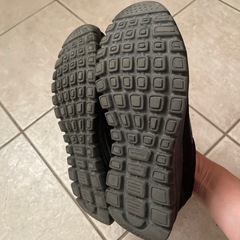 スケッチャーズ　SKECHERS ウォーキング　ランニング　黒　ブラック　23.5の画像