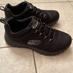 スケッチャーズ　SKECHERS ウォーキング　ランニング　黒　ブラック　23.5の画像
