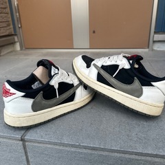 NIKE コラボスニーカー2の画像