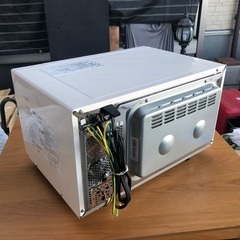 【クリーニング済／超美品】2020年製 アイリスオーヤマ オーブンレンジ「MO-F1805-W」50/60Hz共用の画像