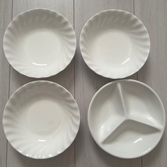 食器の画像