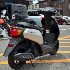 【低走行•最新モデル】YAMAHA JOG ジョグ AY01 シルバー【通勤通学に最適😊】の画像