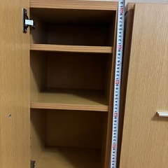 カラーボックス　扉付きの画像