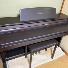 電子ピアノ　YAMAHA グラビノーバ（椅子付き）の画像